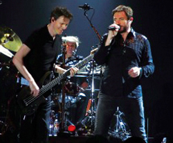 Duran Duran satisifies fans hunger