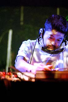 Nujabes plays the homework hits