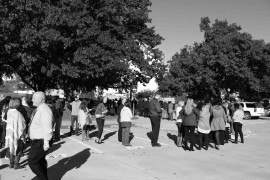 Thousands of Oklahomans line up to get into the Capitol. Photo by Sean Stanley.